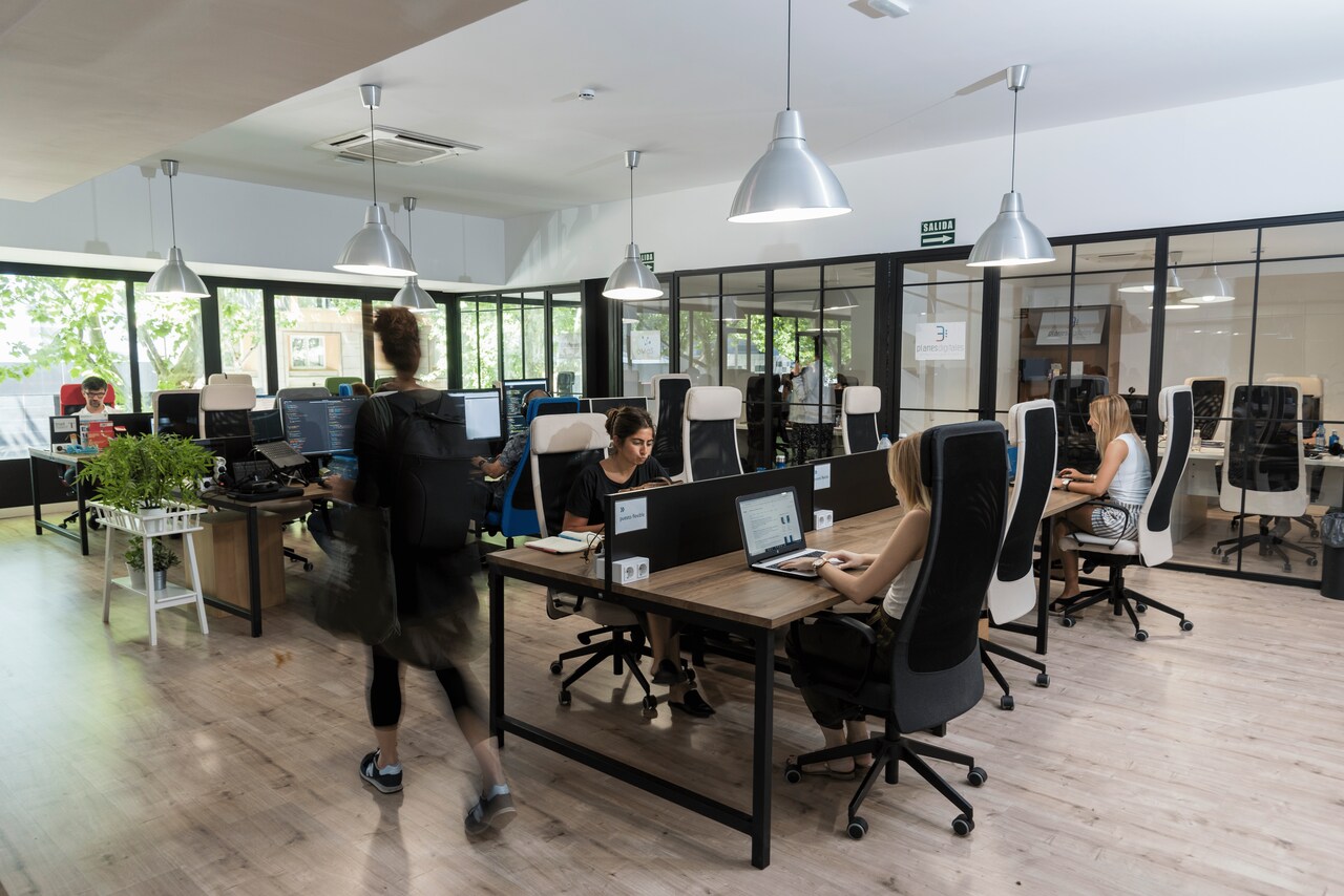 Puesto de coworking en Castellana